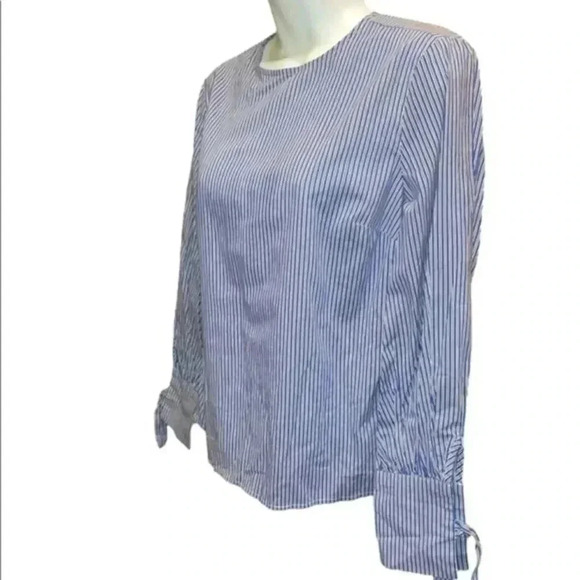 BRAND NEW Beautiful Blouse. - Picture 1 of 8